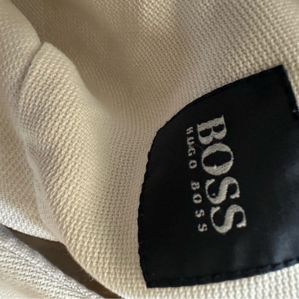 Men’s pre own as is white Hugo Boss long sleeve white dress shirt size L large - Picture 9 of 9